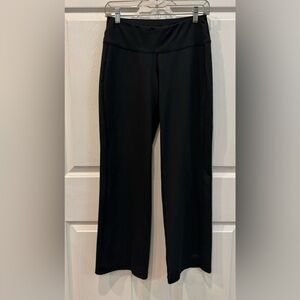 REI Women’s Yoga Pants Black Size Small Petite Pull On Straight Stretch